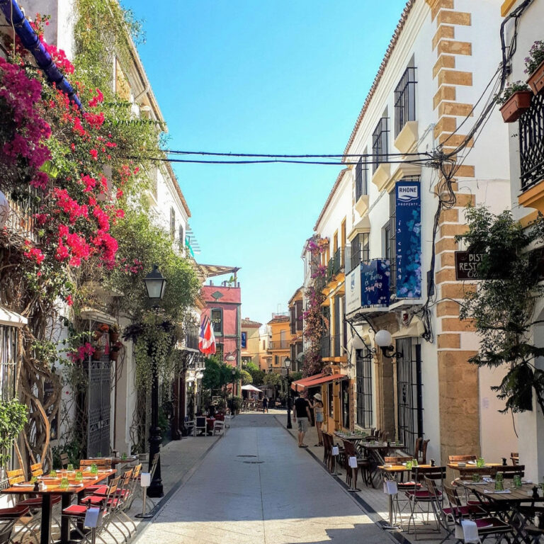 Wycieczki motocyklowe Karlik