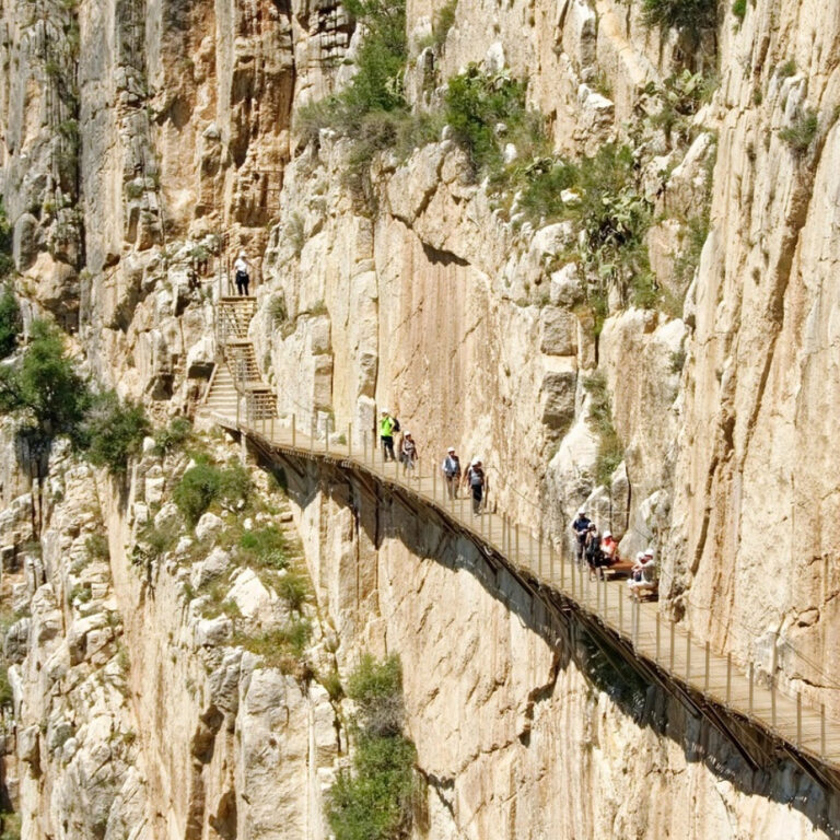 Wycieczki motocyklowe Karlik